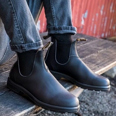 BLUNDSTONE