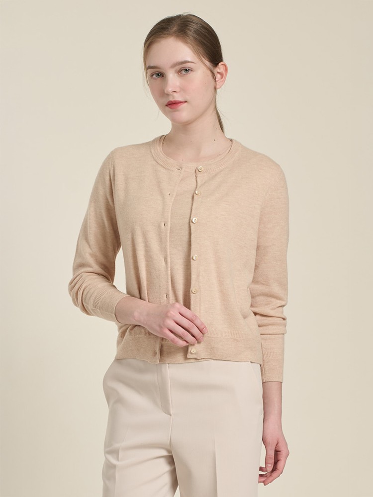 일상을 닮은 편안한 스타일