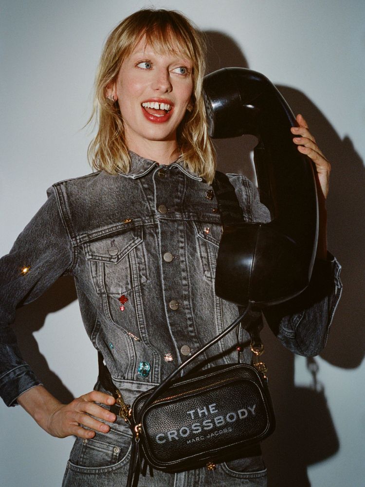 美品MARC JACOBS スタジャン 希少 2025年最新】MARC JACOBS スタジャンの人気アイテム - メルカリ