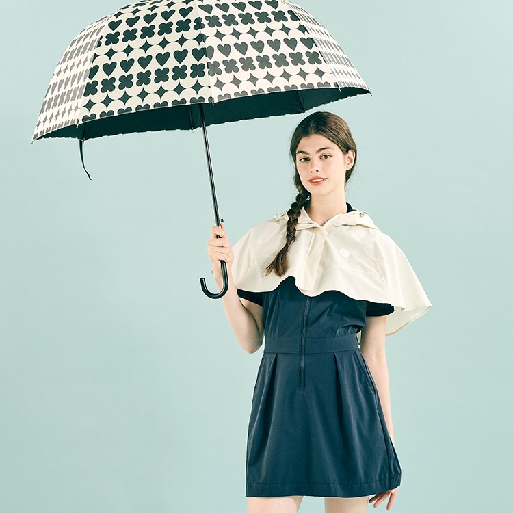 It's raining!