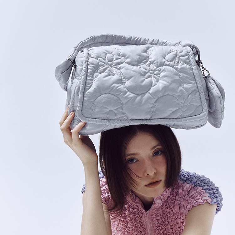 ★Archivepke★Puffy messenger bag★Dust pink★韓国★大人気★ Puffy messenger bag(Dust pink)_Archivépke