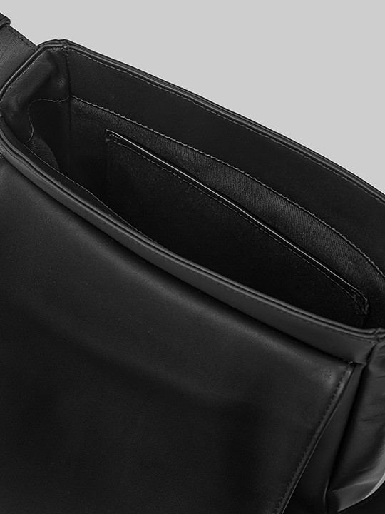 ARCHI LEATHER BAG SERIES