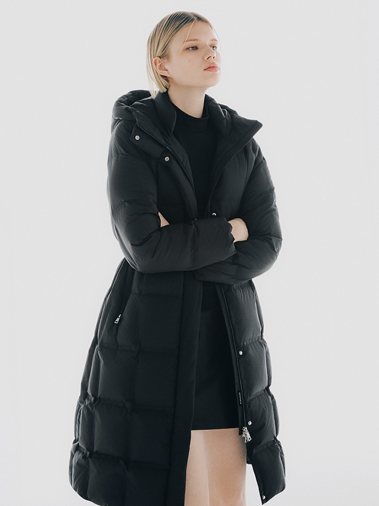 데상트 우먼스
아우터 컬렉션