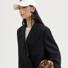 /Brands/LUCKYCHOUETTE