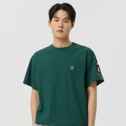 필드 위 실루엣